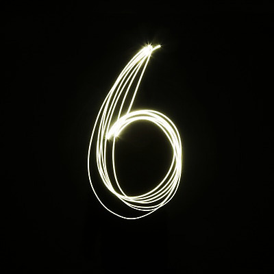 포토 JPG 백그라운드 검은배경 조명 사람없음 빛 숫자 광선 6 국내포토 문자 검은색 파일형식