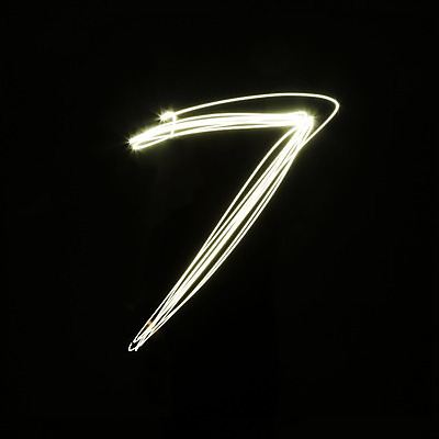 포토 JPG 백그라운드 검은배경 조명 사람없음 빛 숫자 광선 칠 7 국내포토 문자 검은색 파일형식