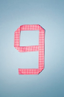 포토 JPG 스튜디오촬영 리본 백그라운드 실내 사람없음 숫자 구 띠 9 테이프 국내포토 문자 문구용품 내부 파일형식