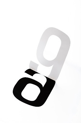 포토 JPG 스튜디오촬영 모양 종이 백그라운드 컨셉 실내 그림자 사람없음 숫자 모형 구 9 페이퍼아트 종이공예 종이팝업 국내포토 문자 내부 공예 파일형식