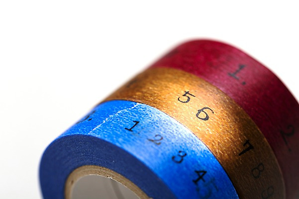 포토 JPG 스튜디오촬영 컬러 실내 근접촬영 사람없음 빨간색 파란색 숫자 노란색 사무용품 세개 오브젝트 테이프 국내포토 문자 뷰포인트 문구용품 3 내부 파일형식