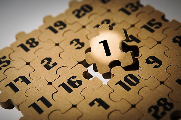 포토 JPG 스튜디오촬영 조각 백그라운드 실내 그림자 사람없음 숫자 퍼즐 오브젝트 퍼즐조각 국내포토 문자 내부 파일형식