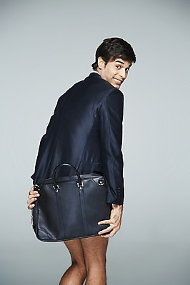 포토 JPG 스튜디오촬영 외국인 해외기획촬영 2012년태국 남자 가방 비즈니스 바지 실내 한명 서기 들기 사람 동양인 상반신 20대 성인 뒷모습 가림 직장인 비즈니스맨 위험 수줍음 실수 청년만 청년남자만 청년남자한명만 성인남자한명만 국내포토 직업 1 잡화 감정 뷰포인트 컨셉 모션 하의 인종 청년 내부 남자만 남자한명만 성인남자만 성인만 파일형식