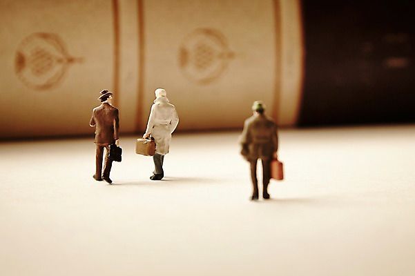 포토 JPG 스튜디오촬영 인형 가방 실내 들기 사람없음 아웃포커스 책 장난감 모형 미니어처 피규어 오브젝트 국내포토 잡화 모션 촬영기법 내부 파일형식