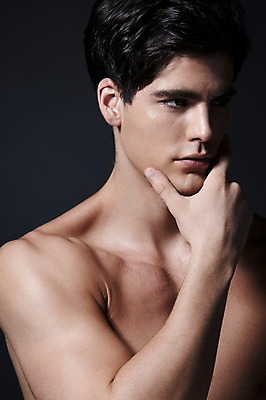 포토 JPG 스튜디오촬영 서양인 외국인 백인 해외기획촬영 라이프스타일 남자 2013년태국 맨라이프 검은배경 상의탈의 실내 한명 사람 손짓 상반신 20대 성인 뷰티 섹시 턱괴기 청년만 청년남자만 청년남자한명만 성인남자한명만 국내포토 1 백그라운드 컨셉 모션 탈의 인종 청년 내부 생활 검은색 남자만 남자한명만 성인남자만 성인만 파일형식