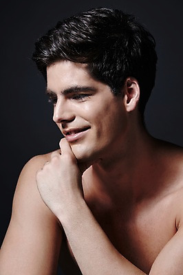 포토 JPG 스튜디오촬영 서양인 외국인 백인 해외기획촬영 라이프스타일 남자 2013년태국 맨라이프 검은배경 상의탈의 실내 한명 미소 웃음 사람 손짓 상반신 20대 성인 뷰티 섹시 턱괴기 청년만 청년남자만 청년남자한명만 성인남자한명만 국내포토 1 백그라운드 컨셉 모션 탈의 표정 인종 청년 내부 생활 검은색 남자만 남자한명만 성인남자만 성인만 파일형식