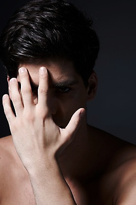 포토 JPG 스튜디오촬영 서양인 외국인 백인 해외기획촬영 라이프스타일 남자 2013년태국 맨라이프 검은배경 상의탈의 실내 한명 사람 손짓 상반신 20대 성인 앞모습 뷰티 섹시 얼굴가리기 청년만 청년남자만 청년남자한명만 성인남자한명만 국내포토 1 뷰포인트 백그라운드 컨셉 모션 탈의 인종 청년 내부 생활 검은색 가림 남자만 남자한명만 성인남자만 성인만 파일형식