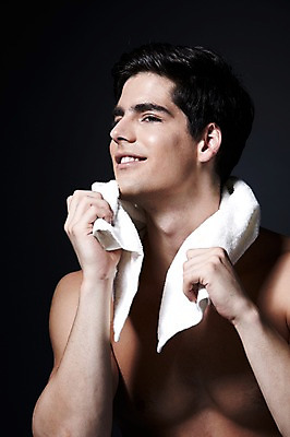 포토 JPG 스튜디오촬영 서양인 외국인 백인 해외기획촬영 라이프스타일 남자 2013년태국 맨라이프 검은배경 상의탈의 실내 한명 미소 웃음 사람 손짓 상반신 20대 성인 수건 뷰티 섹시 세수 청년만 청년남자만 청년남자한명만 성인남자한명만 국내포토 1 백그라운드 컨셉 모션 탈의 표정 인종 청년 내부 생활 위생용품 검은색 청결 남자만 남자한명만 성인남자만 성인만 파일형식