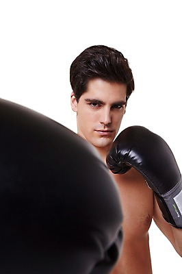 포토 JPG 스튜디오촬영 서양인 외국인 백인 해외기획촬영 라이프스타일 남자 스포츠 2013년태국 맨라이프 장갑 운동선수 실내 한명 누끼 사람 상반신 20대 성인 운동 권투 글러브 권투글러브 펀치 권투선수 목표 열정 청년만 청년남자만 청년남자한명만 성인남자한명만 국내포토 1 잡화 감정 스포츠용품 컨셉 모션 건강 인종 청년 내부 생활 격투기 남자만 남자한명만 성인남자만 성인만 파일형식
