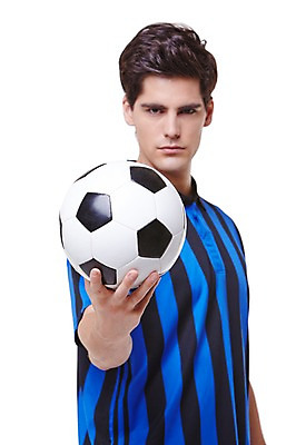 포토 JPG 스튜디오촬영 서양인 외국인 백인 해외기획촬영 라이프스타일 남자 스포츠 2013년태국 맨라이프 유니폼 축구공 공 축구선수 운동선수 실내 한명 들기 누끼 사람 상반신 20대 성인 운동 축구 목표 열정 청년만 청년남자만 청년남자한명만 성인남자한명만 국내포토 1 옷 감정 컨셉 축구용품 모션 건강 인종 청년 내부 생활 구기 남자만 남자한명만 성인남자만 성인만 파일형식