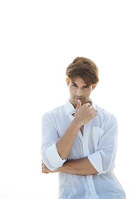 포토 JPG 주간 외국인 해외기획촬영 계절 남자 2013년태국 여행 포즈 요트 모션 휴가 휴식 한명 누끼 사람 동양인 손짓 상반신 20대 성인 야외 앞모습 여름 여름휴가 바캉스 청년만 청년남자만 청년남자한명만 성인남자한명만 국내포토 자연요소 1 뷰포인트 컨셉 배_교통 인종 청년 남자만 남자한명만 성인남자만 성인만 파일형식 여름_계절