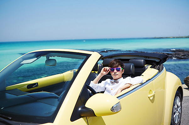 포토 JPG 주간 남자 도로 길 여유 바다 여행 신랑 결혼 자동차 한국 한명 사람 앉기 동양인 상반신 20대 성인 해변 야외 아웃포커스 선글라스 제주도 한국인 오픈카 상쾌 해안도로 남자만 남자한명만 성인남자만 청년만 청년남자만 청년남자한명만 성인한명만 성인남자한명만 성인만 국내포토 자연요소 1 감정 아시아 안경 육상교통 교통시설 모션 승용차 촬영기법 인종 이벤트 청년 파일형식