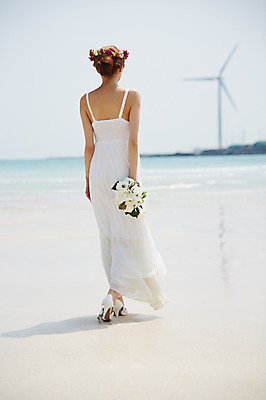 포토 JPG 주간 전신 드레스 여자 꽃 행복 여유 신부 바다 부케 여행 웨딩드레스 결혼 한국 한명 서기 들기 사람 동양인 20대 성인 해변 야외 뒷모습 아웃포커스 모래사장 제주도 화관 기쁨 한국인 여자만 여자한명만 성인여자만 청년만 청년여자만 성인한명만 청년여자한명만 성인여자한명만 성인만 국내포토 자연요소 식물 1 옷 감정 아시아 뷰포인트 꽃다발 모션 촬영기법 인종 이벤트 청년 파일형식