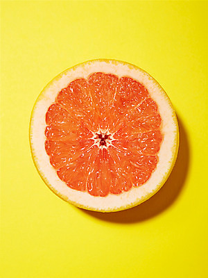 포토 JPG 스튜디오촬영 음식 컬러 백그라운드 과일 단면 실내 근접촬영 사람없음 노란색 주황색 자몽 슬라이스 국내포토 뷰포인트 내부 파일형식