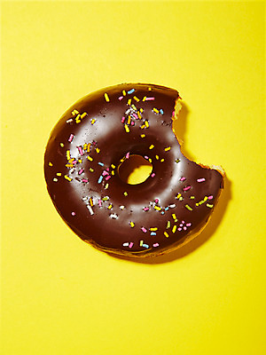 포토 JPG 스튜디오촬영 음식 빵 컬러 백그라운드 디저트 실내 근접촬영 사람없음 노란색 도넛 국내포토 뷰포인트 내부 파일형식