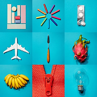 포토 JPG 스튜디오촬영 컬러 하늘색 백그라운드 과일 전구 색연필 비행기 바나나 실내 사람없음 세트 장난감 알약 약 껌 오브젝트 크레파스 지퍼 용과 국내포토 의학 항공교통 학용품 대중교통 내부 파란색 파일형식
