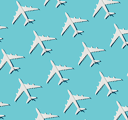 포토 JPG 스튜디오촬영 디자인 배경화면 다수 백그라운드 패턴 비행기 실내 사람없음 장난감 여러개 패턴백그라운드 오브젝트 국내포토 무늬 항공교통 대중교통 내부 파일형식