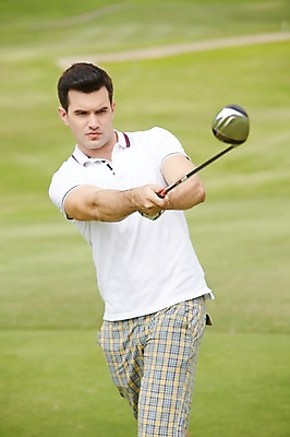 포토 JPG 주간 서양인 외국인 백인 해외기획촬영 남자 스포츠 2013년태국 포즈 골프 레저 한명 서기 들기 사람 상반신 20대 성인 야외 운동 골프채 스윙 골프웨어 샷 남자만 남자한명만 성인남자만 청년만 청년남자만 청년남자한명만 성인한명만 성인남자한명만 성인만 국내포토 자연요소 1 옷 모션 자세 골프용품 건강 인종 청년 구기 파일형식