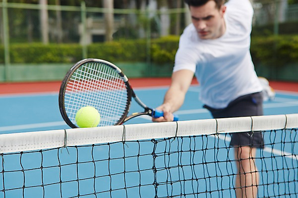 포토 JPG 주간 서양인 외국인 백인 해외기획촬영 남자 스포츠 2013년태국 포즈 공 레저 한명 들기 사람 20대 성인 야외 아웃포커스 운동 테니스 라켓 테니스라켓 테니스장 남자만 남자한명만 성인남자만 청년만 청년남자만 청년남자한명만 성인한명만 성인남자한명만 성인만 국내포토 자연요소 1 스포츠용품 스포츠시설 모션 촬영기법 건강 인종 청년 구기 파일형식