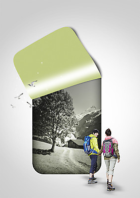 전신 PSD 나무 식물 동물 편집이미지 여자 남자 배낭 조류 산 서기 사람 동양인 성인 두명 뒷모습 운동 손잡기 등산 트래킹 한국인 등산복 성인만 이미지편집 옷 뷰포인트 가방 모션 레저 건강 인종 파일형식