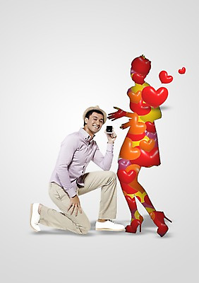 전신 PSD 외국인 편집이미지 모자 커플 여자 남자 실루엣 커플라이프 결혼 프로포즈 서기 웃음 들기 사람 20대 성인 두명 옆모습 하트 반지 무릎꿇기 반지케이스 청년만 성인만 이미지편집 모양 라이프스타일 잡화 뷰포인트 장신구 관계 모션 촬영기법 표정 인종 이벤트 청년 보관함 파일형식