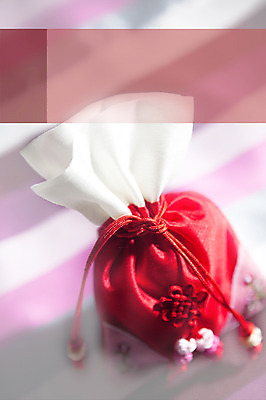 PSD 편집 편집이미지 컬러 백그라운드 복주머니 전통소품 사람없음 빨간색 주머니 이미지편집 전통 오브젝트 파일형식