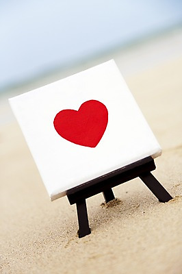 포토 JPG 주간 한국 사람없음 야외 아웃포커스 모래사장 제주도 하트 이젤 국내포토 자연요소 모양 아시아 바다 촬영기법 미술도구 파일형식