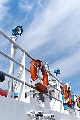 포토 JPG 주간 하늘 한국 사람없음 야외 제주도 튜브 선박 국내포토 자연요소 아시아 수상교통 파일형식