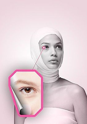 PSD 서양인 외국인 편집이미지 여자 사람 상반신 20대 성인 두명 뷰티 수술 성형수술 튜브탑 붕대 쌍거풀수술 안구 여자만 성인여자만 청년만 청년여자만 성인만 이미지편집 상의 의학 인종 청년 신체부위 치료 파일형식