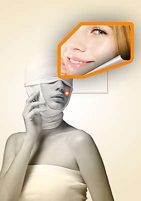 PSD 서양인 외국인 백인 편집이미지 우먼라이프 여자 얼굴 웃음 사람 상반신 20대 성인 두명 뷰티 수술 성형수술 튜브탑 붕대 여자만 성인여자만 청년만 청년여자만 성인만 이미지편집 라이프스타일 상의 의학 표정 인종 청년 신체부위 치료 파일형식