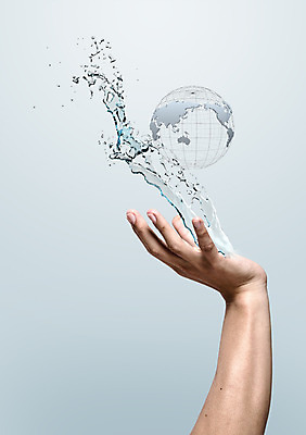 PSD 편집이미지 손 지구 캠페인 세계지도 지도 비즈니스 손짓 신체부위 물 글로벌 자연보호 그린캠페인 물방울 튀는물 물절약 물부족 이미지편집 자연요소 모션 자연 사람 세계 절약 보호 사회이슈 액체표현 스플래쉬 파일형식