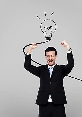PSD 외국인 편집이미지 남자 비즈니스 전구 성공 한명 웃음 사람 정장 상반신 20대 성인 파이팅 주먹 최고 비즈니스맨 남자만 남자한명만 성인남자만 청년만 청년남자만 청년남자한명만 성인한명만 성인남자한명만 성인만 이미지편집 1 옷 컨셉 모션 표정 인종 청년 직장인 파일형식