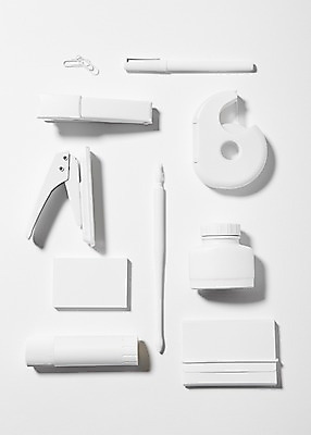 포토 JPG 스튜디오촬영 컬러 백그라운드 잉크 실내 통 근접촬영 사람없음 세트 필기구 펜 만년필 사무용품 흰색 메모지 병 스테이플러 오브젝트 포스트잇 흰배경 클립 테이프 명함집 접착풀 국내포토 펀칭기 식기 뷰포인트 문구용품 내부 풀_접착제 파일형식