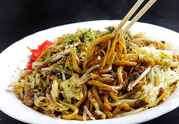 포토 JPG 접시 음식 젓가락 근접촬영 사람없음 면류 면 우동 볶음면 볶음우동 국내포토 식기 뷰포인트 수저 일본음식 파일형식