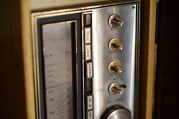 포토 JPG 버튼 근접촬영 사람없음 아웃포커스 전자제품 기계 가전제품 볼륨 오브젝트 라디오 오디오 스위치 국내포토 뷰포인트 촬영기법 파일형식