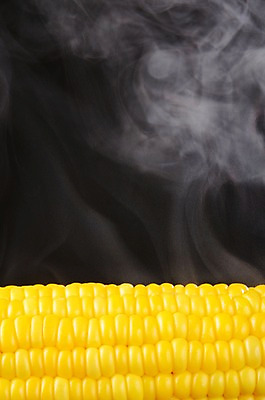 포토 JPG 음식 곡류 옥수수 근접촬영 사람없음 뜨거움 연기 낟알 찐옥수수 국내포토 뷰포인트 파일형식
