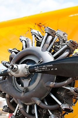 포토 JPG 주간 교통수단 날개 항공교통 비행기 근접촬영 사람없음 야외 아웃포커스 기계 부속품 프로펠러 국내포토 자연요소 뷰포인트 교통 대중교통 촬영기법 오브젝트 파일형식