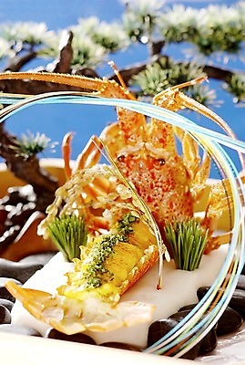 포토 JPG 음식 근접촬영 사람없음 아웃포커스 장식 해물요리 소나무 바닷가재 해산물 솔잎 일본음식 국내포토 나무 뷰포인트 잎 촬영기법 가재 파일형식