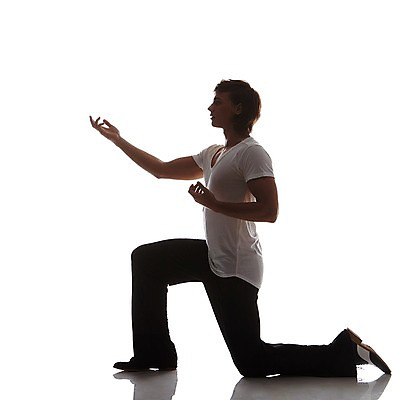 포토 JPG 스튜디오촬영 전신 서양인 외국인 백인 해외기획촬영 남자 2013년태국 포즈 실내 한명 사람 20대 성인 옆모습 무릎꿇기 역광 남자만 남자한명만 성인남자만 청년만 청년남자만 청년남자한명만 성인한명만 성인남자한명만 성인만 국내포토 1 뷰포인트 모션 인종 청년 내부 파일형식