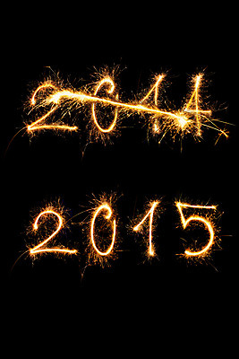 포토 JPG 해외이미지 스튜디오촬영 모양 전통 디자인 계절 행복 백그라운드 컨셉 크리스마스 겨울 텍스트 벽지 검은배경 추상 휴가 새로움 새해 사람없음 장식 빨간색 빛 컬러풀 숫자 파티 검은색 축제 축하 인사 신용카드 클래식 야간 12월 연도 심볼 심플 2015년 해피뉴이어 마법 해외202004 해외포토 자연요소 문자 기념일 감정 컬러 무늬 실내 이벤트 금융 새해인사 예절 날짜 파일형식 이미지허브