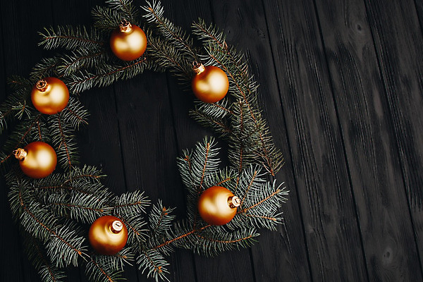 포토 JPG 해외이미지 나무 템플릿 전통 별 백그라운드 크리스마스 겨울 공 탁자 지팡이 휴가 새로움 주택 프레임 털 선물 사람없음 목재 장식 초록색 장난감 우주 축제 공백 골동품 나뭇가지 시골 축하 인사 신용카드 황금 정상 연도 심볼 복고 옛날 해외202004 해외포토 자연요소 식물 계절 기념일 컬러 가구 컨셉 재료 건물 금융 예절 파일형식 이미지허브