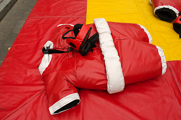 포토 JPG 해외이미지 직업 전통 드레스 남자 문화 어린이 스포츠 놀이 거리 미술 사람 동양인 정장 사람없음 컬러풀 일본 축제 힘 경쟁 경기장 게임 직물 가운 역사 헬멧 큼 오브젝트 싸움 대회 해외202004 해외포토 옷 아시아 컬러 컨셉 스포츠시설 모션 문화예술 인종 보호장비 크기 파일형식 이미지허브