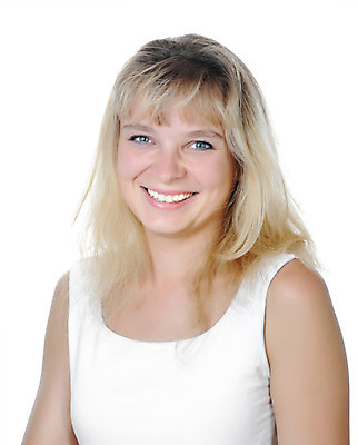 포토 JPG 해외이미지 백인 직업 1 응시 여자 행복 얼굴 비즈니스 성공 노동자 한명 사람 성인 금발 카메라 흰색 비즈니스우먼 경영자 환영 고립 해외202004 해외포토 서양인 헤어스타일 시선 감정 컬러 컨셉 신체부위 전자제품 직장인 리더 파일형식 이미지허브