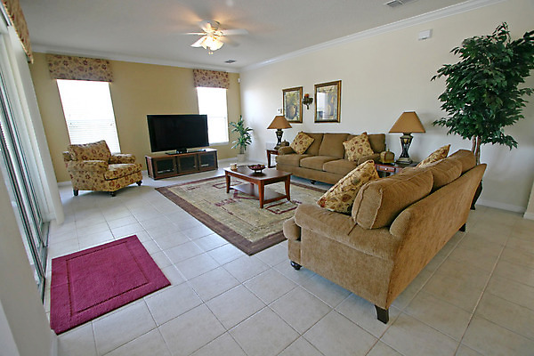 포토 JPG 해외이미지 식물 쿠션 의자 창문 탁자 주택 앉기 사람없음 내부 빛 텔레비전 램프 도자기 부채 휴게실 재산 타일 리빙 해외202004 해외포토 가구 모션 조명 건물 금융 전자제품 파일형식 이미지허브