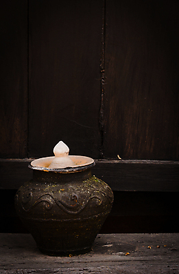 포토 JPG 해외이미지 전통 라이프스타일 손 아시아 문화 음식 여행 백그라운드 건축양식 태국 새로움 건강 미술 동양인 사람없음 목재 장식 컵 물 껍질 신선 도시 항아리 냄비 컨테이너 오브젝트 국자 질감 점토 코코넛 북쪽 환영 옛날 핸드메이드 스타일 해외202004 해외포토 자연요소 나무 식기 건축 나라 산업 컨셉 과일 재료 주방용품 문화예술 인종 생활 신체부위 도자기 솥 방향 파일형식 이미지허브