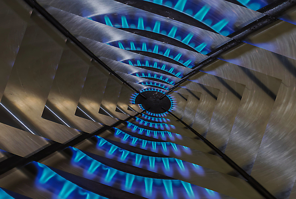 포토 JPG 해외이미지 접시 꽃 불 요리 사람없음 파란색 빛 검은색 회색 소용돌이 만 뜨거움 터널 난방기 서식 데이지 가스 미로 철강 최면 효과 해외202004 해외포토 자연요소 식물 식기 길 컬러 회오리 난방용품 파일형식 이미지허브