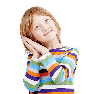 포토 JPG 해외이미지 백인 응시 얼굴 어린이 실내 관리 한명 사람 소년 컬러풀 금발 머리 흰색 싱글 고립 해외202004 해외포토 서양인 1 헤어스타일 시선 남자 컬러 내부 신체부위 파일형식 이미지허브