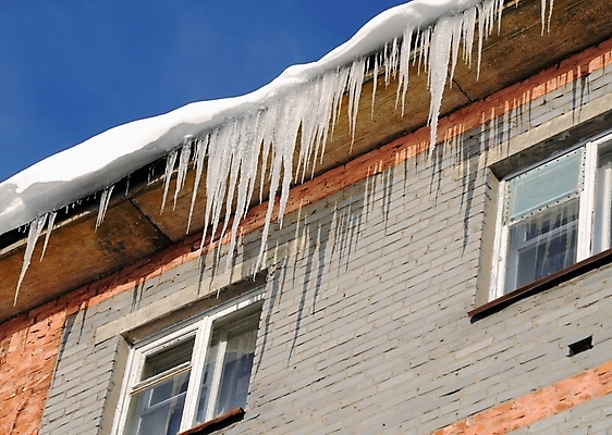 포토 JPG 해외이미지 외관 계절 겨울 건축양식 창문 자연 유리 지붕 날씨 아파트 주택 매달리기 사람없음 야외 건물 햇빛 냉동 얼음 추위 발코니 흰색 도시 위험 서리 고드름 타운 해외202004 해외포토 자연요소 건축물 건축 컬러 컨셉 모션 재질 태양 생태계 파일형식 이미지허브