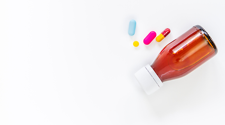 포토 JPG 해외이미지 회사 포장 건강 병원 사람 사람없음 알약 약 고통 의사 대접 은색 질병 약국 오브젝트 준비 두통 처방 레시피 테라피 흙더미 조제 돌봄 면역력 약사 치료제 헬프 항생제 해외202004 해외포토 감정 컬러 비즈니스 의학 모션 뷰티 흙 의료진 도움 만들기 파일형식 더미 이미지허브