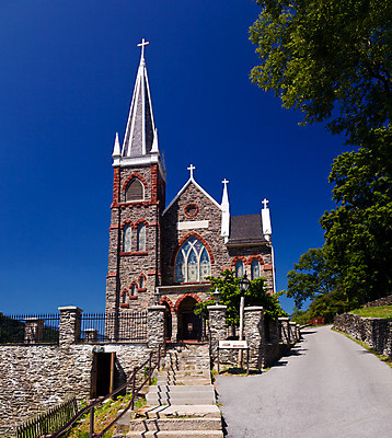 포토 JPG 해외이미지 나무 공원 잎 벽돌 풍경 사람없음 건물 여름 도시풍경 교회 마을 미국 바위 램프 도시 역사 언덕 전쟁 타운 첨탑 구식 옛날 전국 해외202004 해외포토 식물 건축물 계절 공공시설 북아메리카 종교건축 조명 탑 돌_바위 파일형식 이미지허브